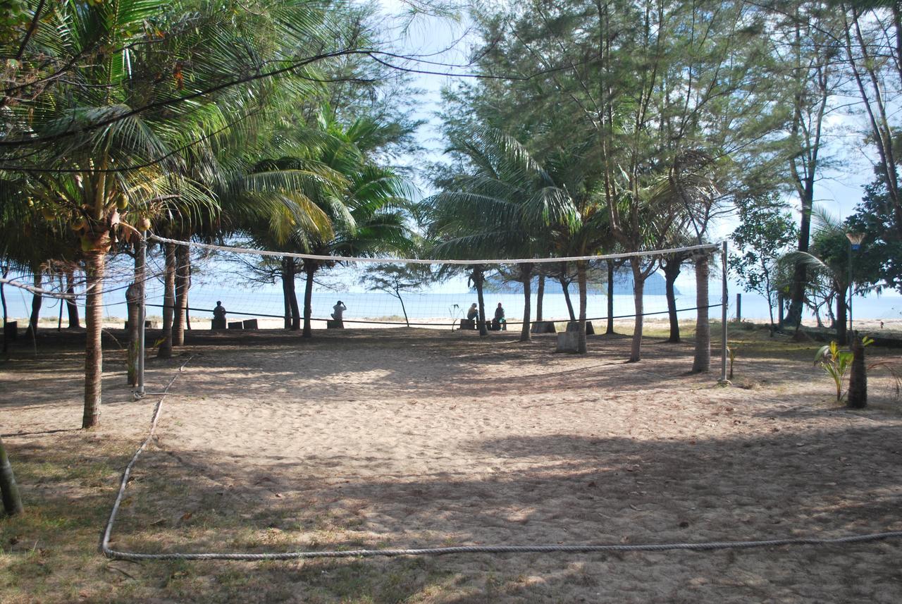 Tanjung Demong Beach Resort Kampung Kuala Besut Екстериор снимка