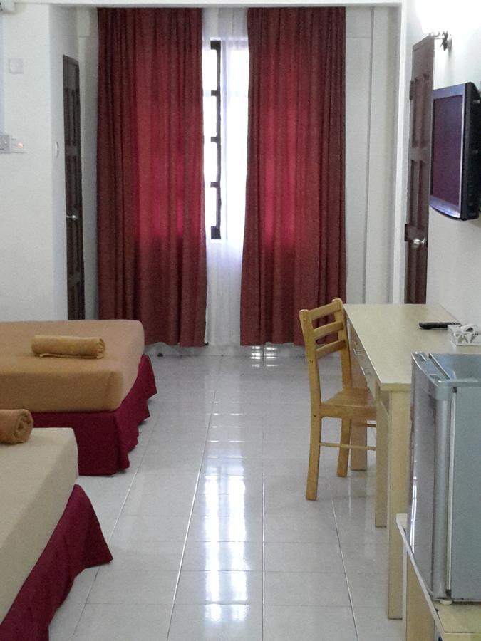 Tanjung Demong Beach Resort Kampung Kuala Besut Екстериор снимка