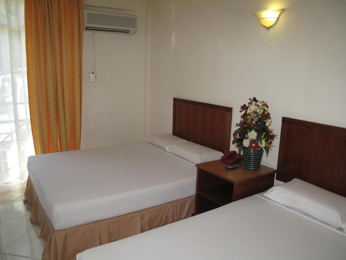 Tanjung Demong Beach Resort Kampung Kuala Besut Екстериор снимка